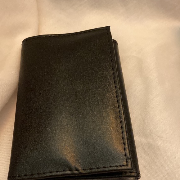 12 Way Leather Belt and Wallet Set - Picture 6 of 6